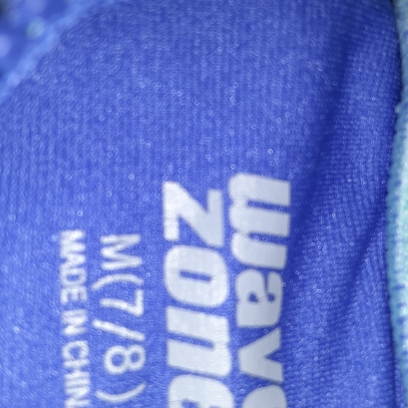 Girls size 7/8 Wave Zone swimsuit - Picture 3 of 3